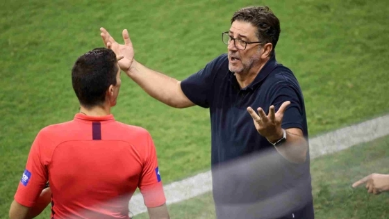 ΒΙΤΟΡΙΑ: «ΔΕΝ ΓΙΝΕΤΑΙ ΝΑ ΜΗΝ ΚΑΘΑΡΙΖΕΙΣ ΤΟ ΜΑΤΣ ΜΕ ΑΥΤΕΣ ΤΙΣ ΕΥΚΑΙΡΙΕΣ»